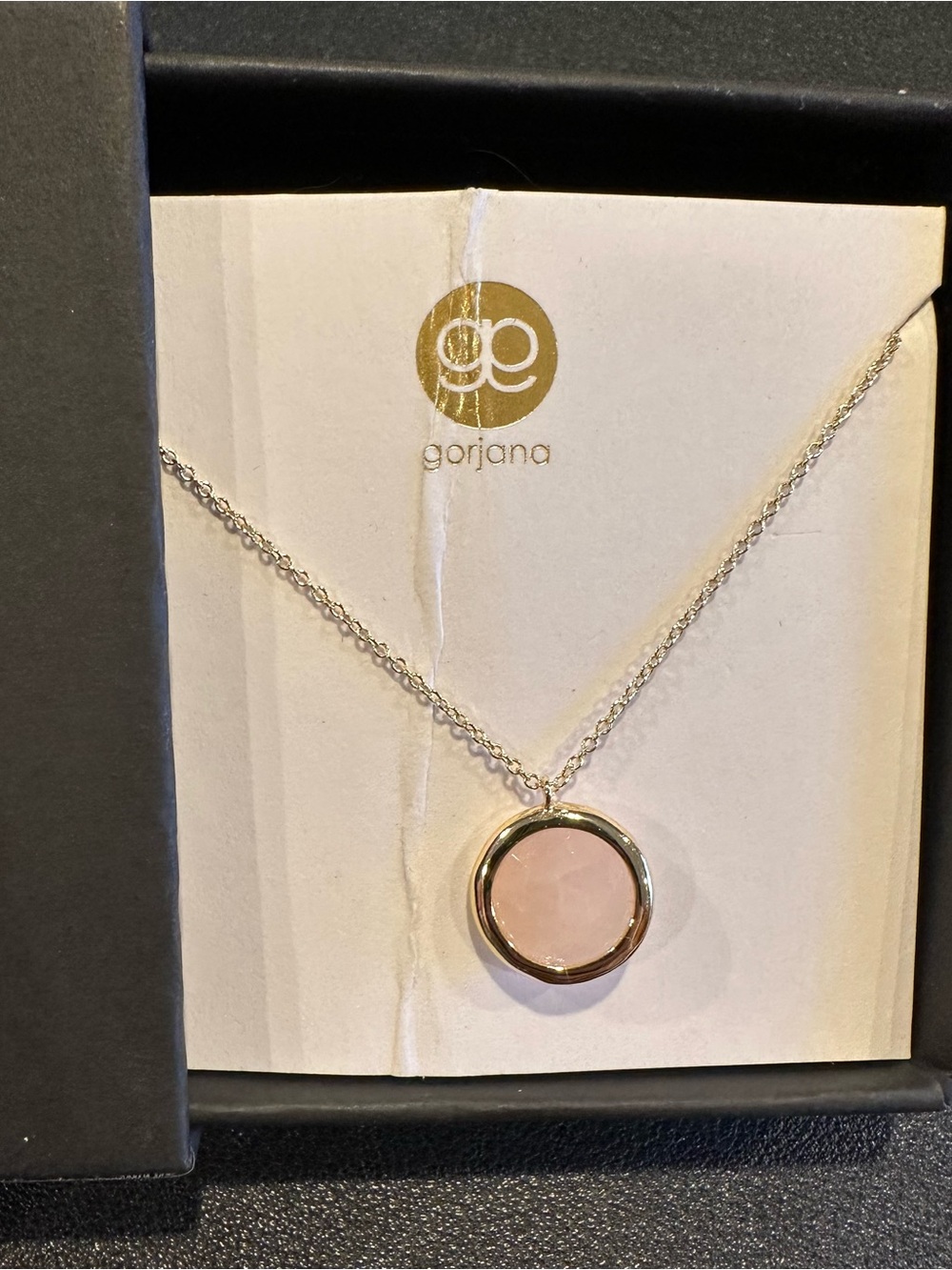 gorjana Rose Quartz Circle Pendant Necklace - gold-
